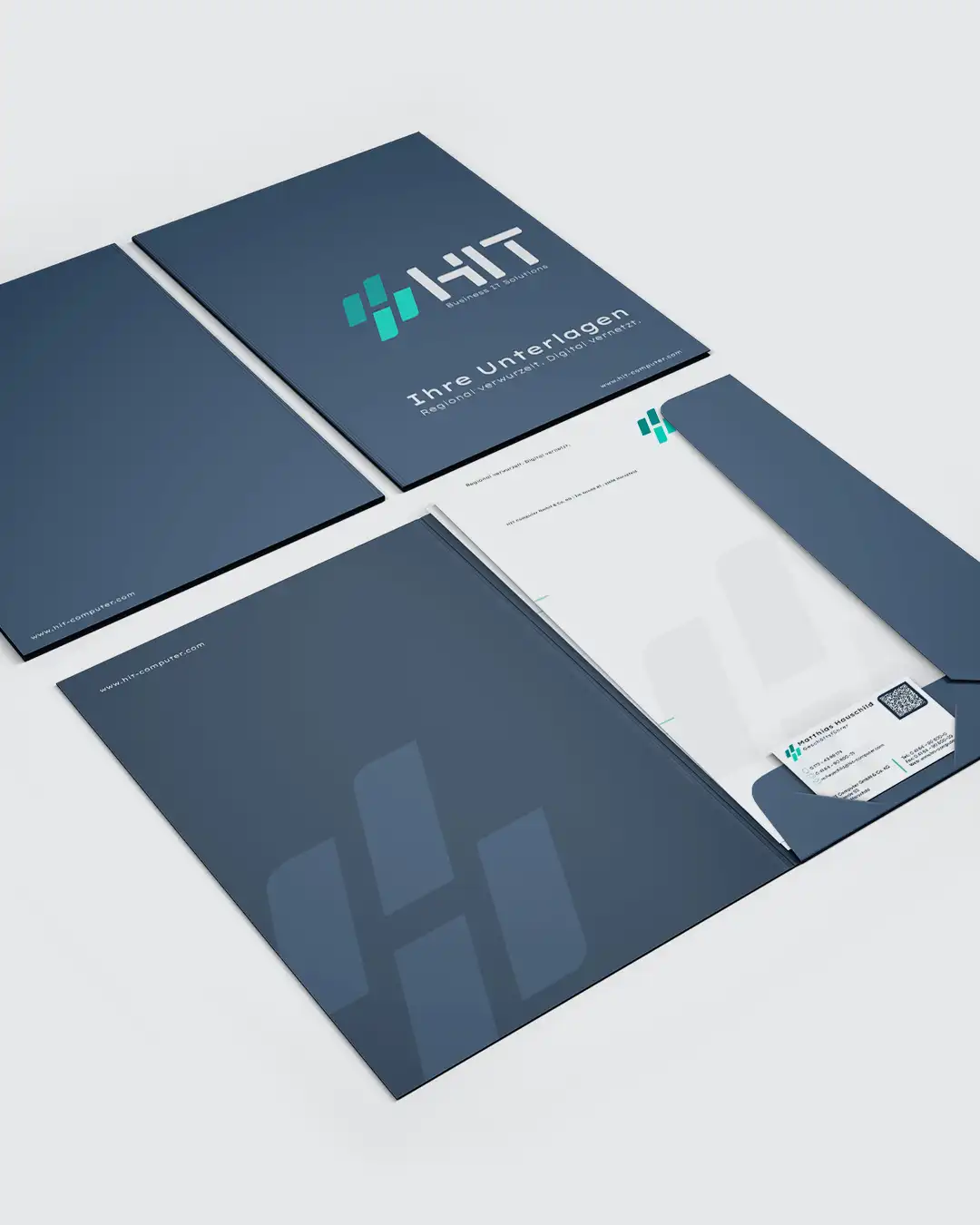 Übersicht der neu gestalteten Geschäftsausstattung der HIT Computer GmbH & Co. KG mit Präsentationsmappe, Briefpapier und Markenfarben im modernen Corporate Design.