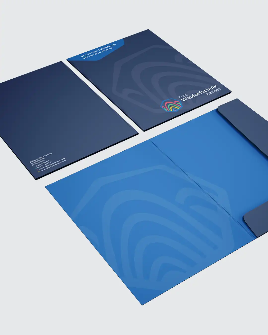 Mockup des neu gestalteten Mappenlayouts der Freien Waldorfschule ITzehoe.
